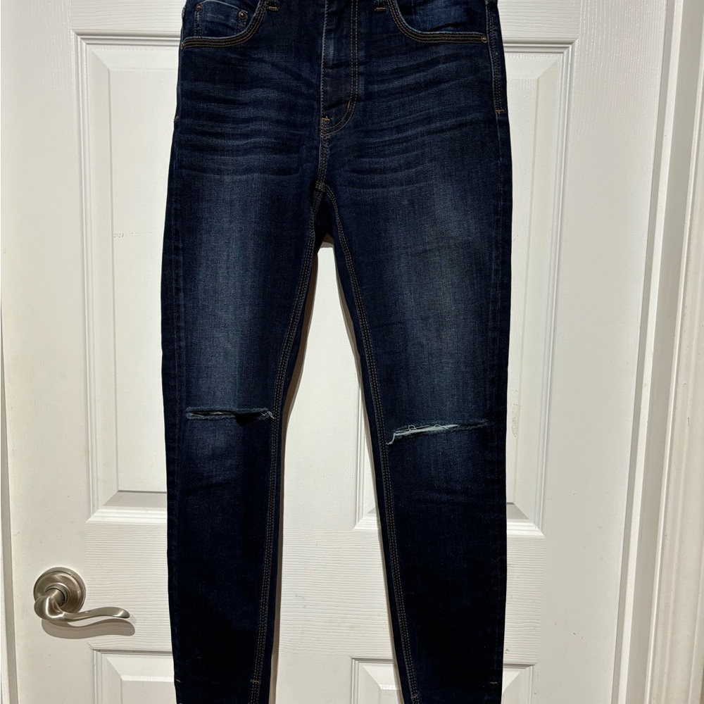 One Teaspoon Blue Skinny Jeans with Distressed Knee